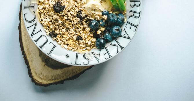 5 easy tips for including more veggies and fruit in your breakfast, lunch and snacks 